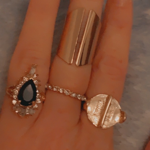 Gorgeous Stackable Knuckle Ring Set Black Jewel & Bling Rings Gold boutique NEW - Picture 10 of 17